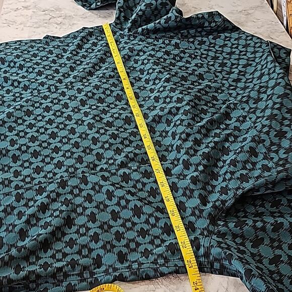 Chico's Womens Sz 16 No Iron Green Geometric 100% Cotton Fairy Button Up Top - Picture 10 of 13